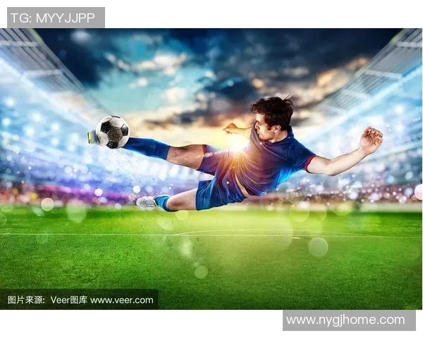 爱踢足球的明星有哪些他们的精彩瞬间和经典图片分享